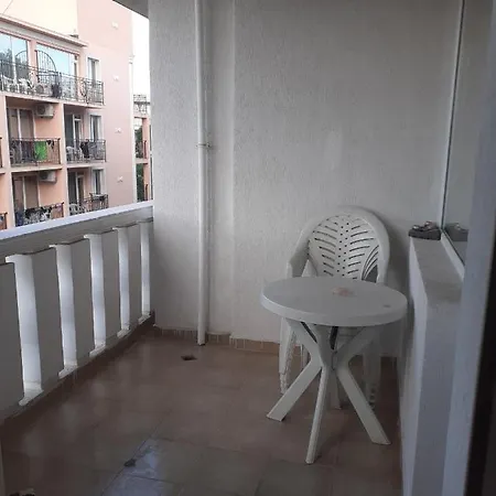 Комплекс Полюси Слънчев Бряг Appartement