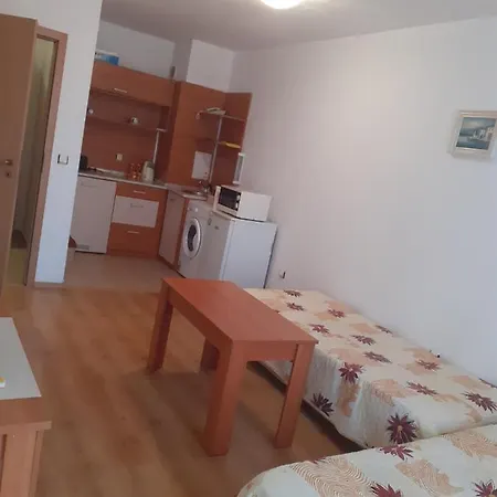 Комплекс Полюси Слънчев Бряг Apartament